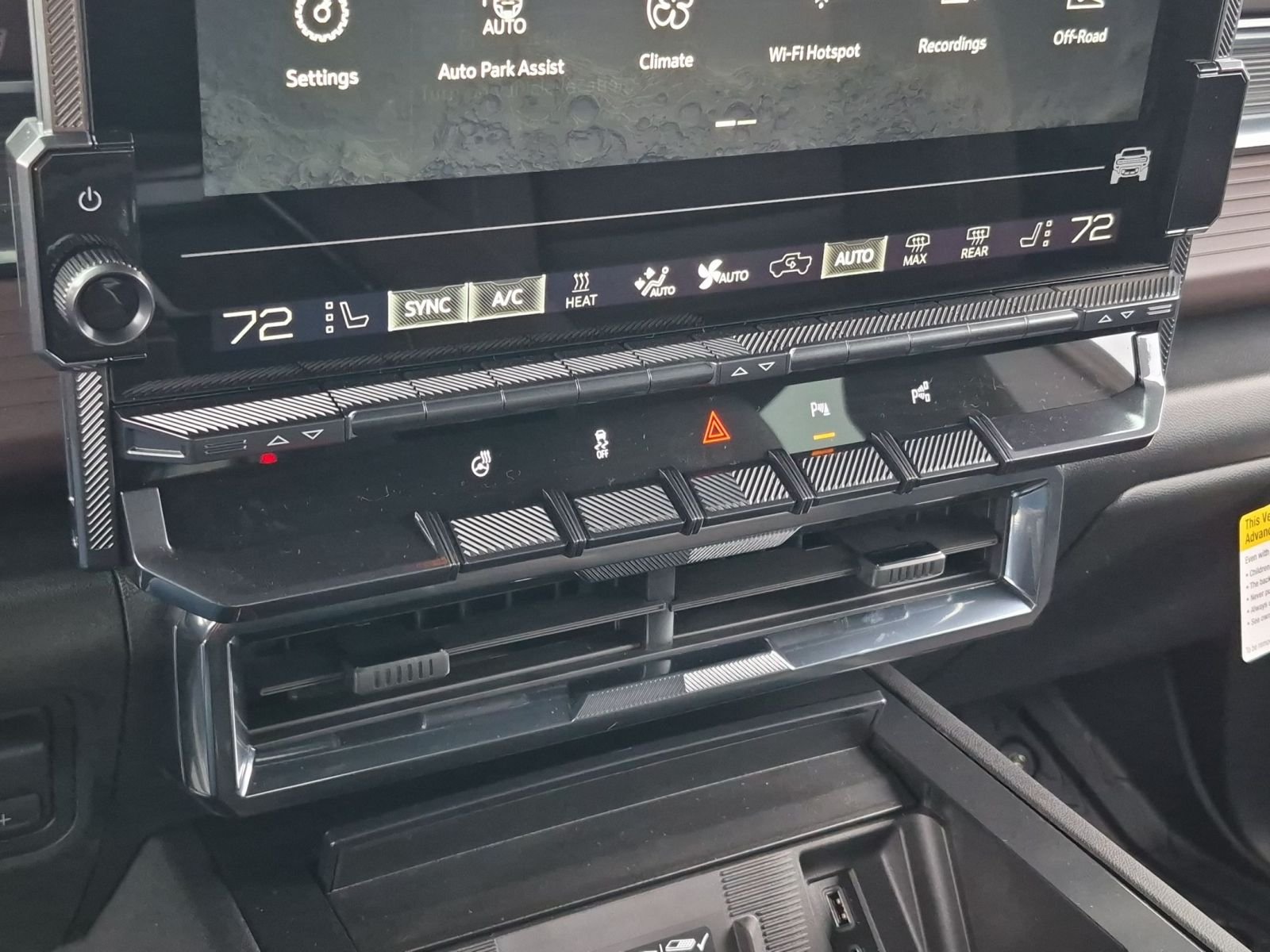 New 2026 GMC Hummer EV 4x4 Crew Cab image 12