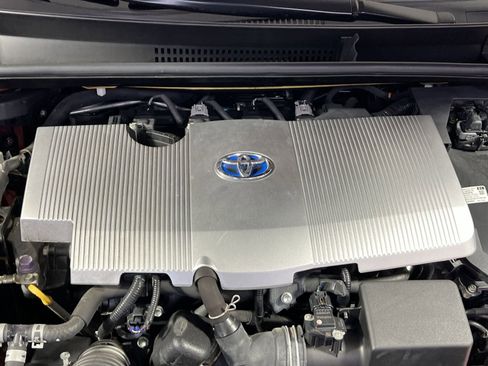 Used 2017 Toyota Prius Four image 28