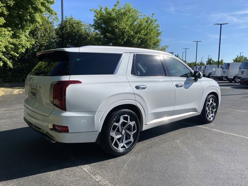 Used 2022 Hyundai Palisade Calligraphy FWD image 9