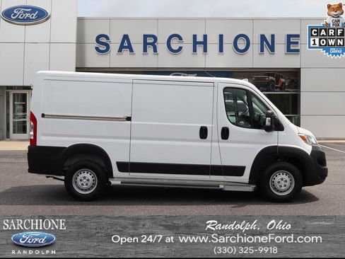 Used 2025 RAM ProMaster 2500 w/ U-Haul Equipment Group FWD image 1