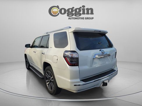 Used 2015 Toyota 4Runner Limited image 3