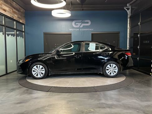 Used 2023 Nissan Sentra S FWD image 6