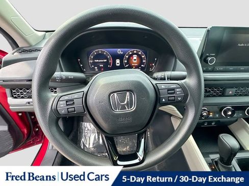 Used 2025 Honda Accord LX image 10