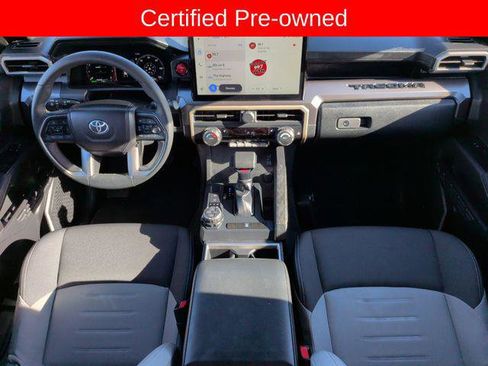 Certified 2025 Toyota Tacoma TRD Off-Road AWD/4WD image 27