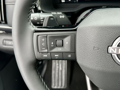 New 2026 Nissan Pathfinder SL AWD/4WD image 28