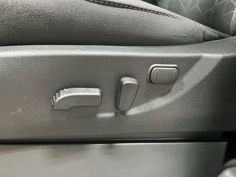 New 2026 Nissan Frontier SV w/ SV Convenience Package image 26