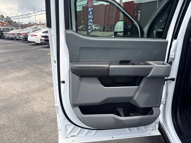 Used 2023 Ford F350 XLT AWD/4WD image 31