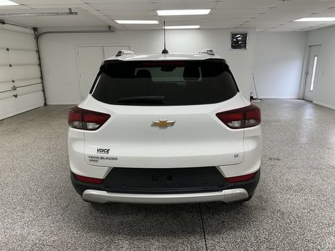 Used 2024 Chevrolet TrailBlazer LT w/ Convenience Package AWD/4WD image 7