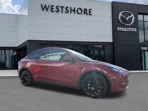 Used 2023 Tesla Model Y Long Range AWD/4WD image 1