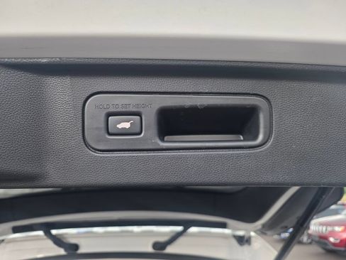 Certified 2025 Honda Pilot EX-L image 14