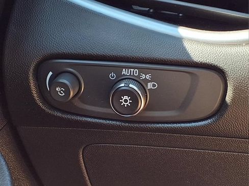 Used 2024 Chevrolet Malibu LT FWD image 21