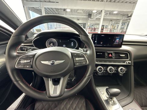 Used 2022 Genesis G70 3.3T w/ Sport Prestige Package image 16