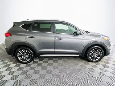 Used 2020 Hyundai Tucson Limited FWD image 11