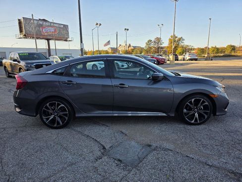 Used 2021 Honda Civic Sport image 4