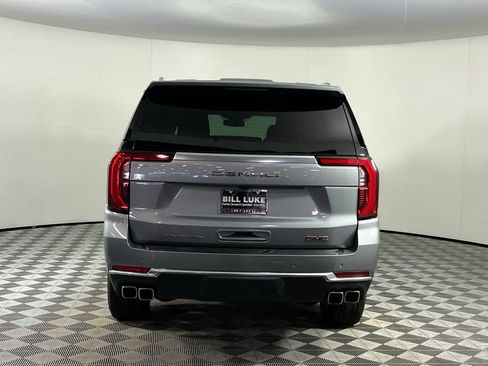 Used 2025 GMC Yukon XL Denali image 6