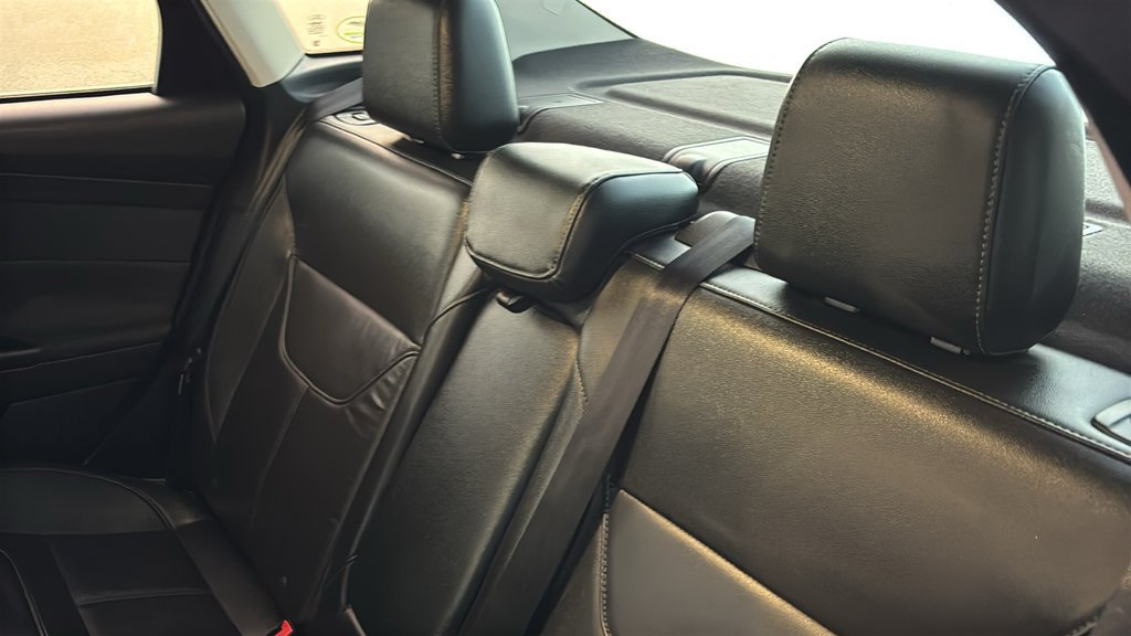 Used 2018 Ford Focus Titanium FWD image 25
