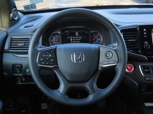 Certified 2022 Honda Pilot TrailSport image 20