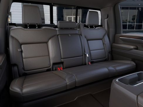 New 2026 GMC Sierra 3500 Denali w/ Denali Reserve Package AWD/4WD image 17
