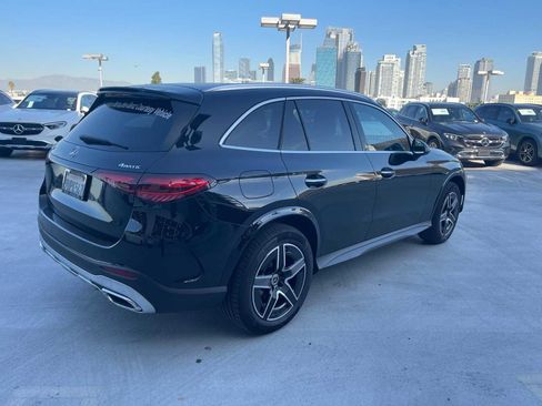 Certified 2025 Mercedes-Benz GLC 300 4MATIC image 32