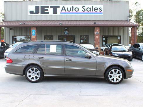 Used 2008 Mercedes-Benz E 350 4MATIC Wagon image 8