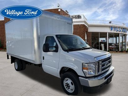 Used 2025 Ford E-450 and Econoline 450 Super Duty w/ Power Equipment Group