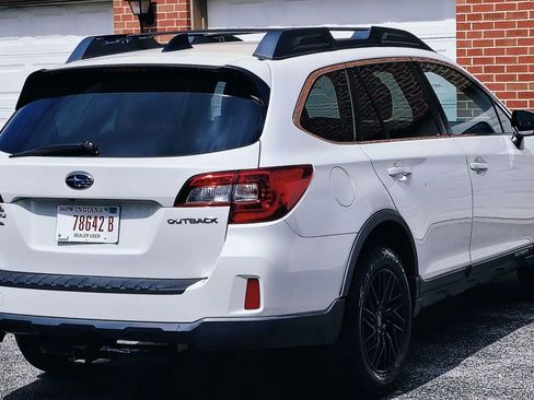 Used 2016 Subaru Outback 2.5i Limited image 10