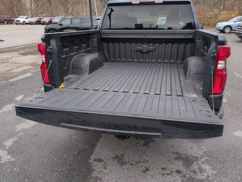 Certified 2021 Chevrolet Silverado 1500 RST image 25