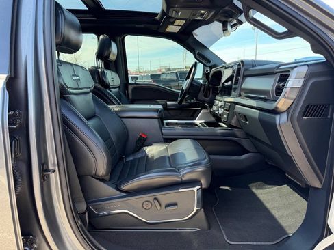 Used 2025 Ford F250 Platinum AWD/4WD image 63