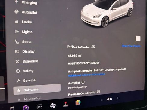 Used 2023 Tesla Model 3 Standard Range image 8