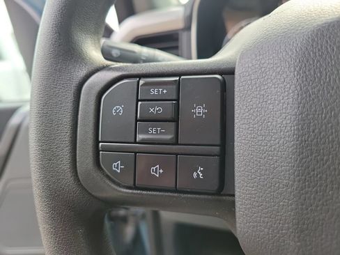 Used 2023 Ford F150 XLT AWD/4WD image 25