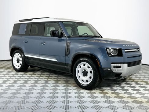 Used 2025 Land Rover Defender 110 S AWD/4WD image 3