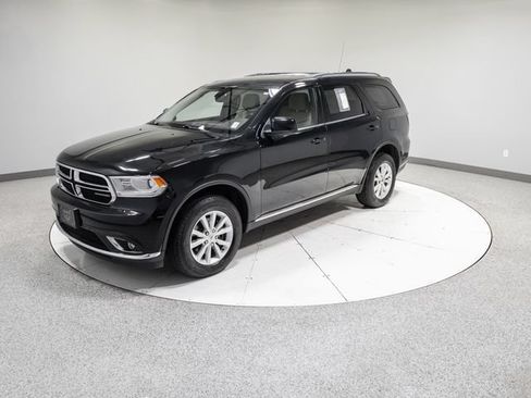 Used 2019 Dodge Durango SXT AWD/4WD image 34