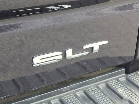 Certified 2024 GMC Sierra 1500 SLT image 29