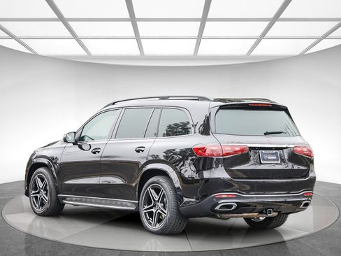 Certified 2024 Mercedes-Benz GLS 450 GLS 450 image 2