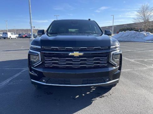 New 2026 Chevrolet Suburban High Country AWD/4WD image 8