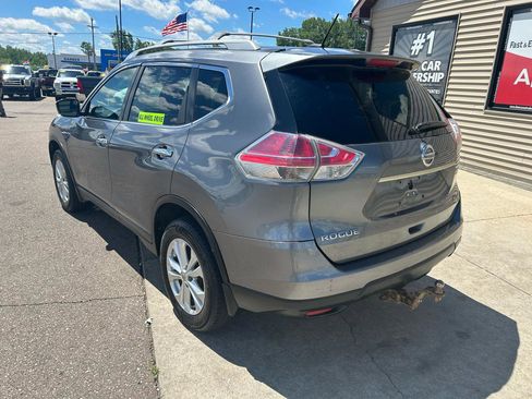 Used 2016 Nissan Rogue SV AWD/4WD image 7