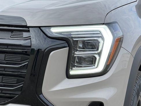 New 2026 GMC Terrain Elevation w/ Elevation Premium Package image 36