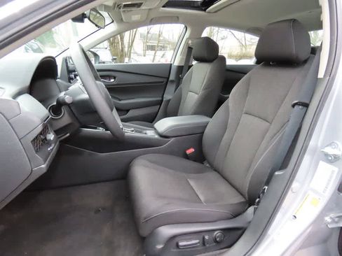 Certified 2023 Honda Accord EX image 10