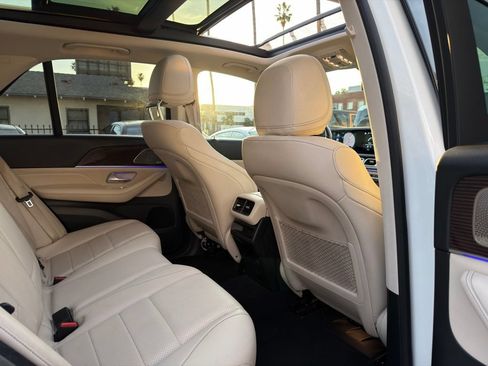 Used 2022 Mercedes-Benz GLE 350 w/ Premium Package image 41