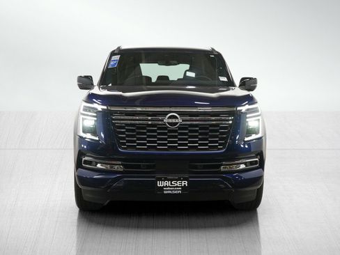 Used 2025 Nissan Armada SL image 8