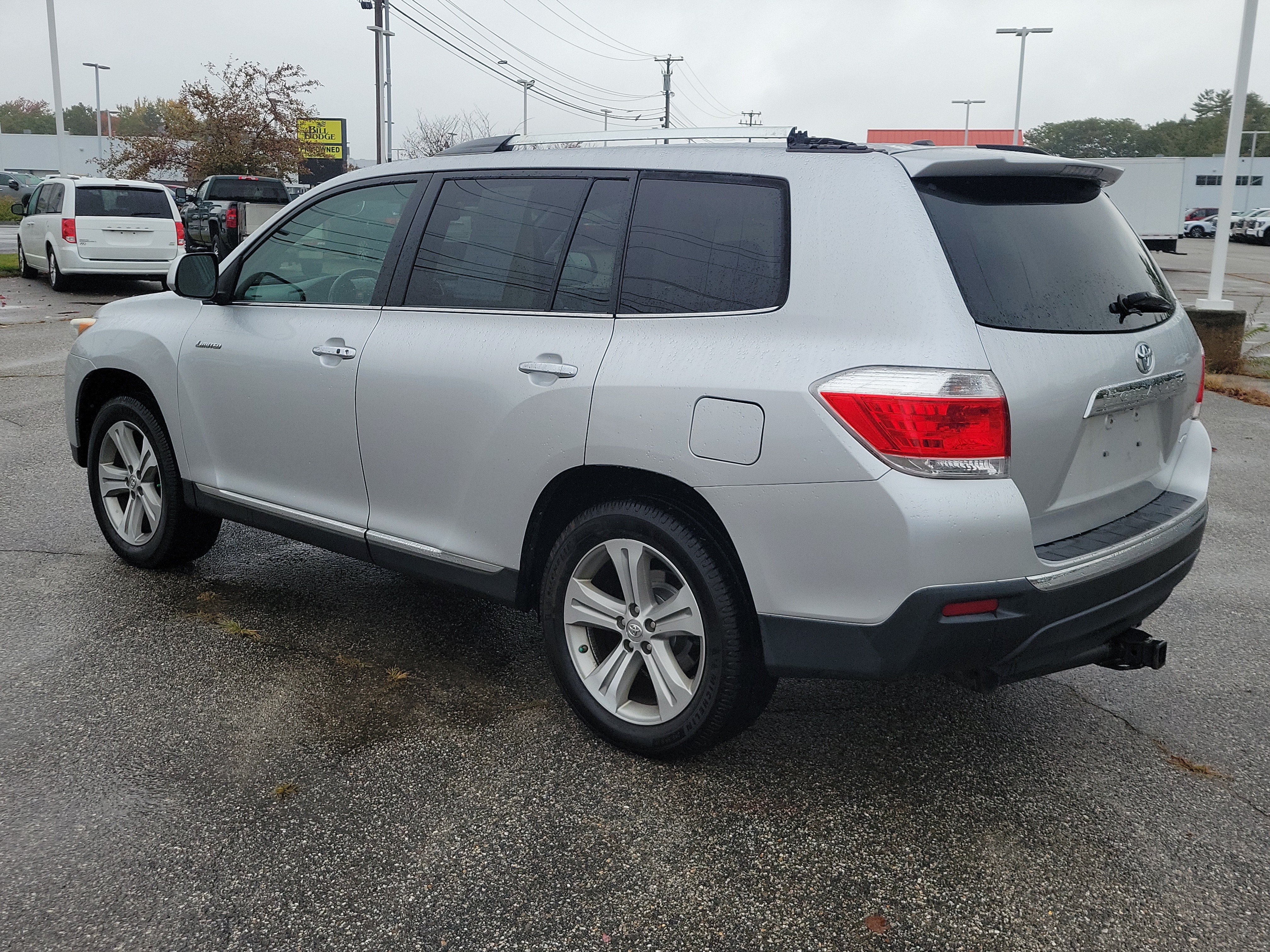 Used 2013 Toyota Highlander Limited AWD/4WD image 7