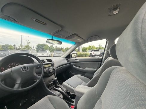 Used 2003 Honda Accord LX image 8