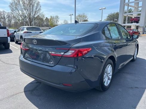 Used 2025 Toyota Camry LE FWD image 7