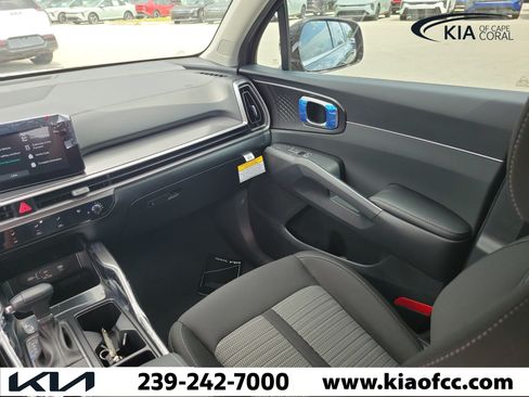 New 2026 Kia Sorento LX FWD image 16