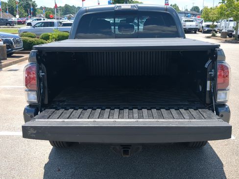 Used 2023 Toyota Tacoma Limited AWD/4WD image 25