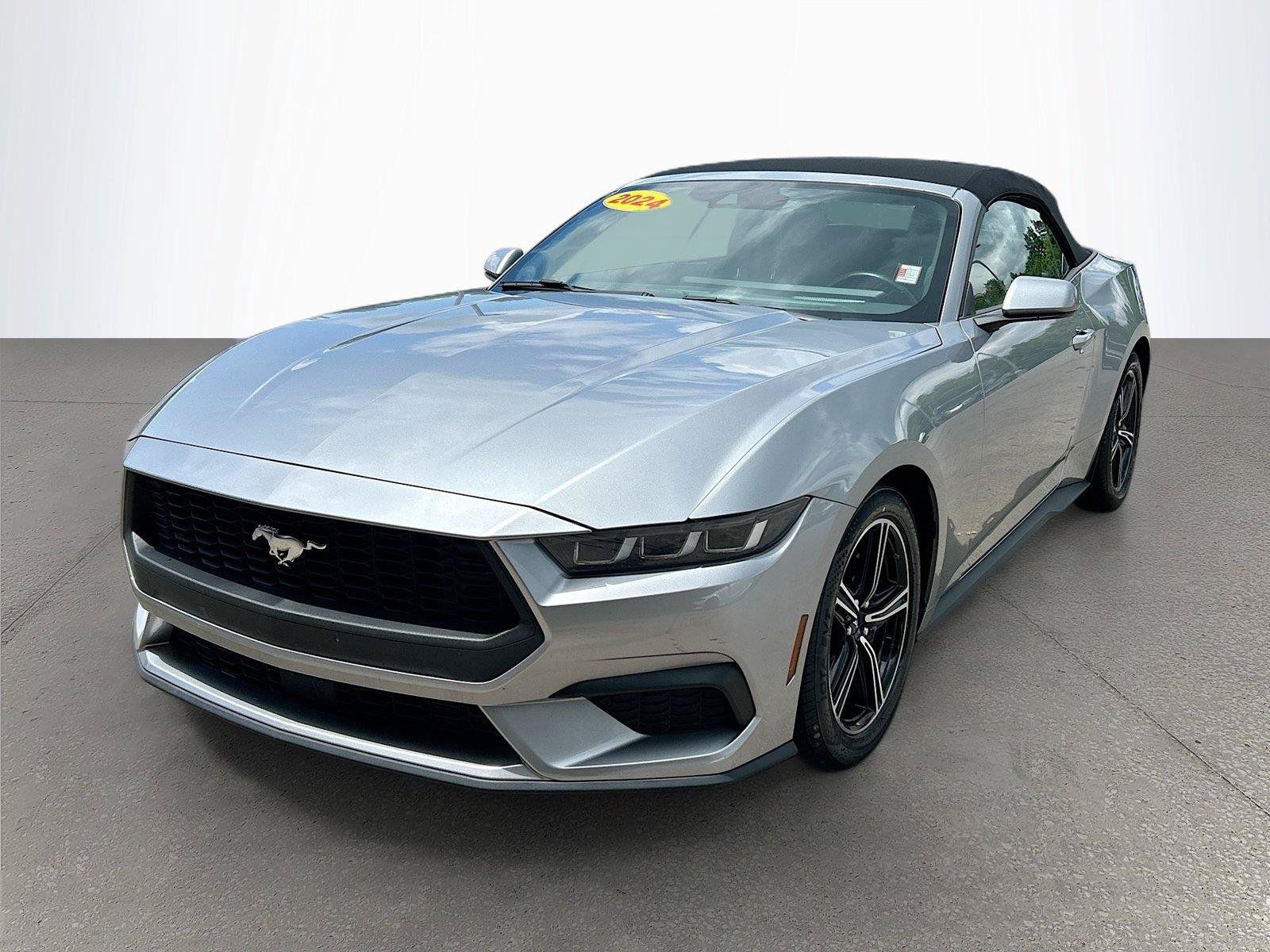 Used 2024 Ford Mustang Premium RWD image 8