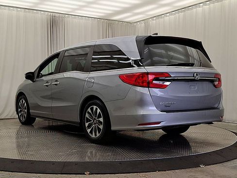 Used 2023 Honda Odyssey EX-L image 12