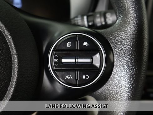 Used 2023 Kia Soul LX w/ LX Technology Package image 3