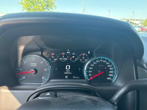 Used 2019 Chevrolet Tahoe Premier AWD/4WD image 5