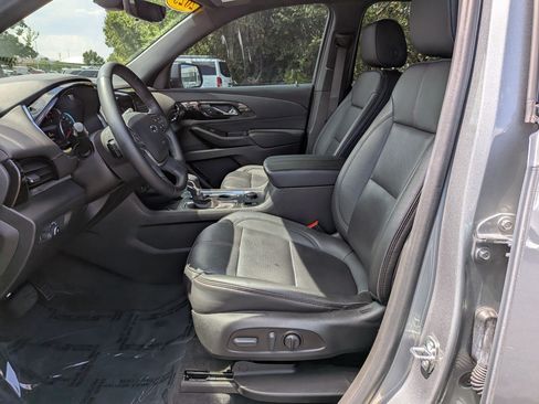 Certified 2023 Chevrolet Traverse RS AWD/4WD image 27